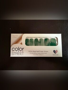 Color Street Dublin Classic Nail Polish Strips
